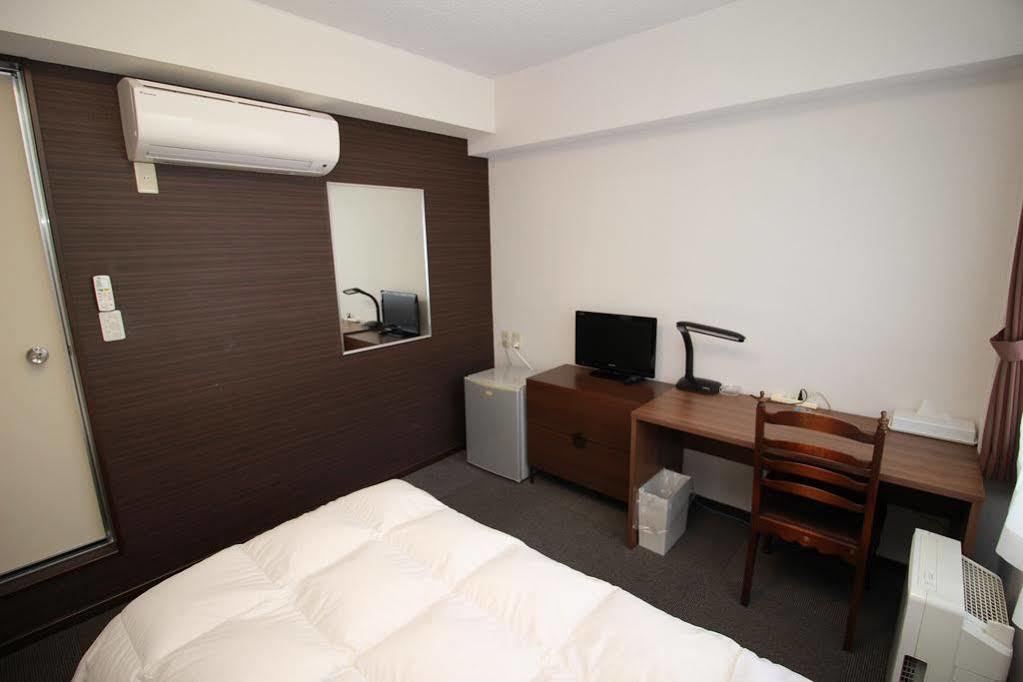 Hotel Chrysantheme Kyoto Bagian luar foto